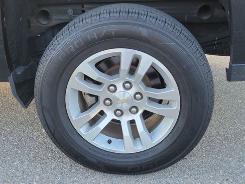 Used 2018 Chevrolet Silverado 1500 LT w/ All Star Edition image 8