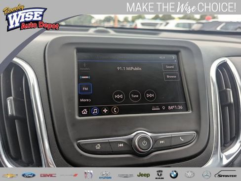 Used 2021 Chevrolet Equinox LT FWD image 13