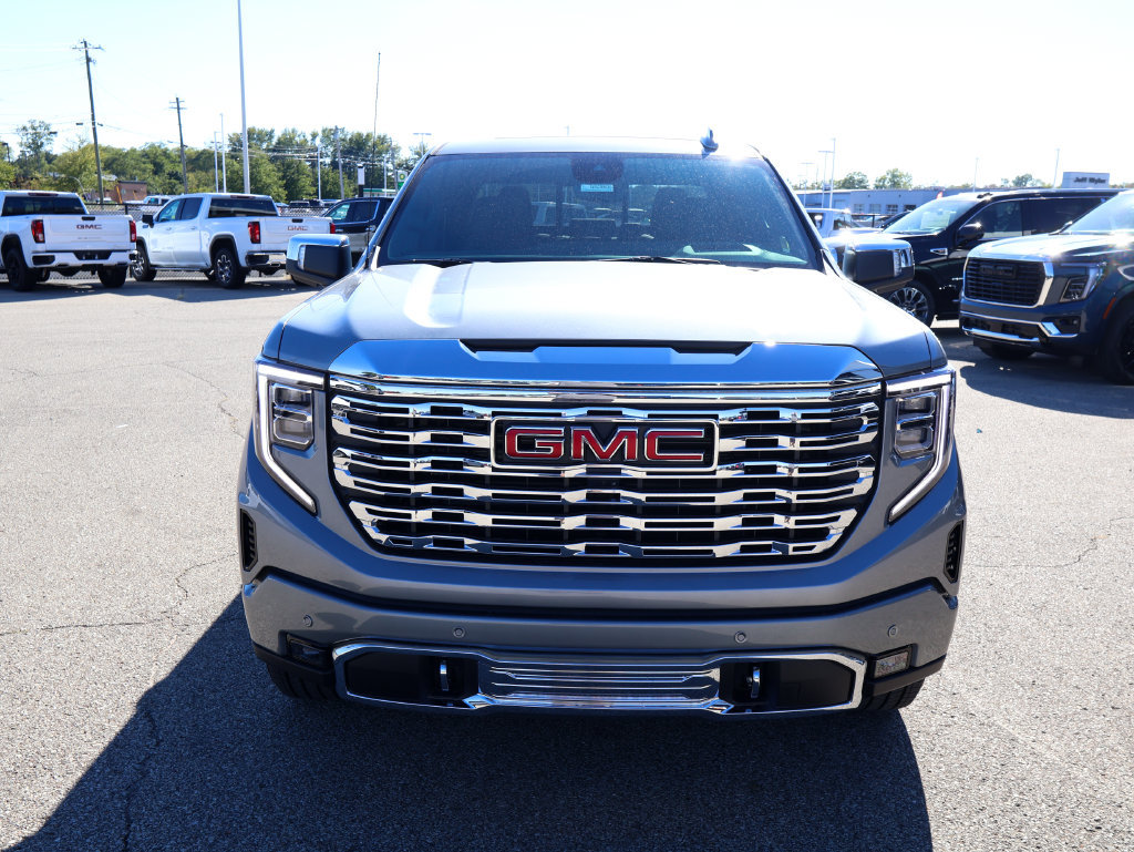 New 2026 GMC Sierra 1500 Denali w/ Denali Reserve Package AWD/4WD image 32