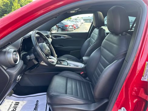Used 2024 Alfa Romeo Tonale Ti w/ Premium Interior Package AWD/4WD image 9