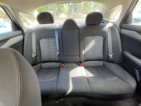 Used 2025 Kia K5 LXS FWD image 39