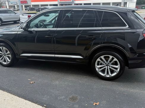 Used 2025 Audi Q7 3.0T Premium Plus AWD/4WD image 6