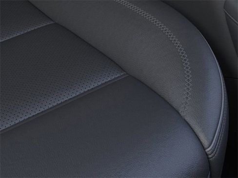 New 2026 GMC Sierra 2500 Denali w/ Denali Reserve Package image 21