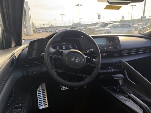 New 2026 Hyundai Elantra Sport FWD image 22