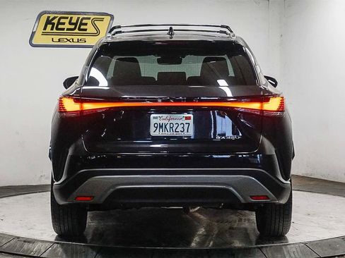 Used 2024 Lexus RX 350 Premium image 3