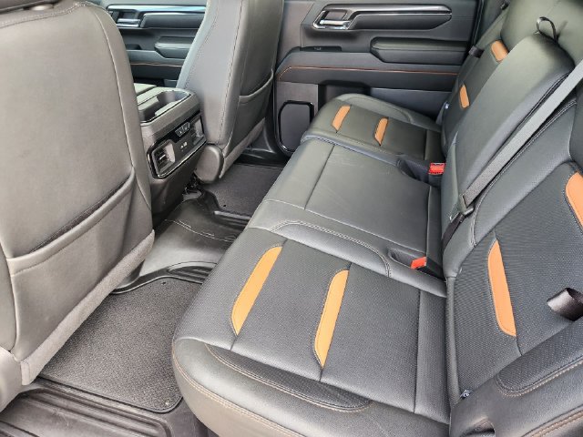Used 2024 GMC Sierra 2500 AT4 w/ AT4 Premium Plus Package AWD/4WD image 32