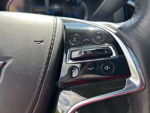 Used 2019 Cadillac Escalade ESV Platinum image 28