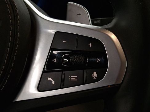 Used 2024 BMW X7 xDrive40i w/ M Sport Package image 19