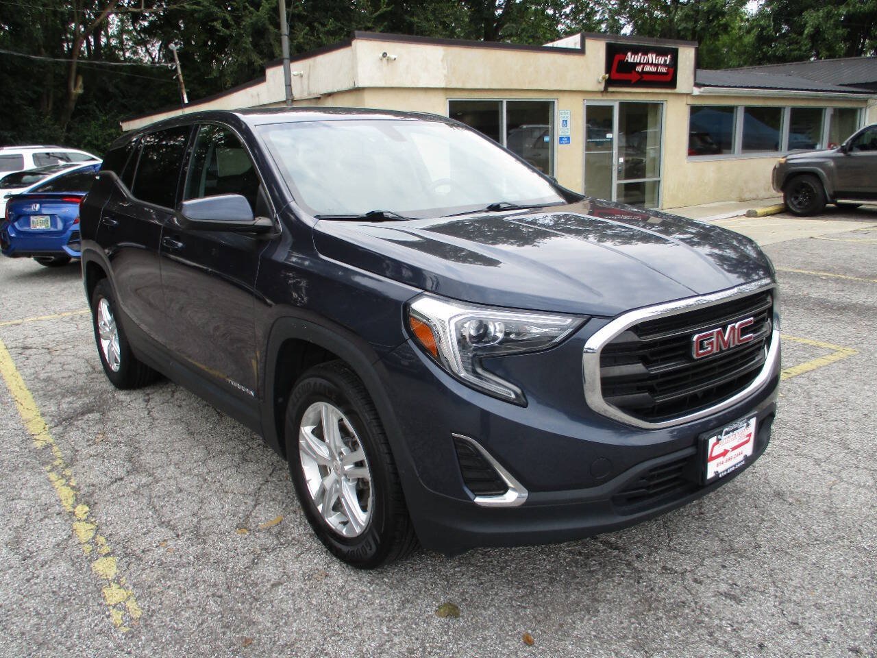 Used 2018 GMC Terrain SLE AWD/4WD image 4