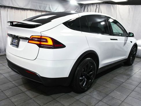 Used 2023 Tesla Model X AWD/4WD image 6