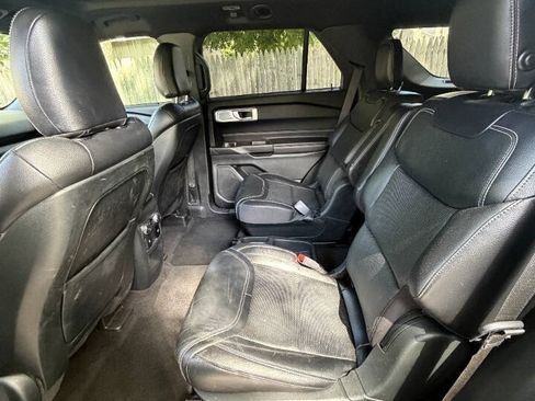Used 2020 Ford Explorer ST w/ ST Street Pack AWD/4WD image 11