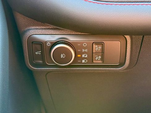 New 2025 Ford Explorer ST-Line w/ Premium Package image 27