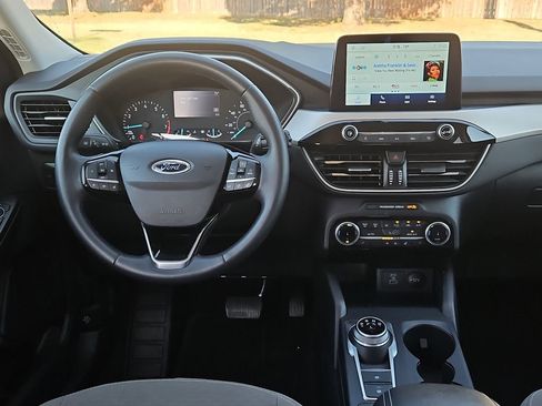 Used 2022 Ford Escape SE w/ Convenience Package image 17