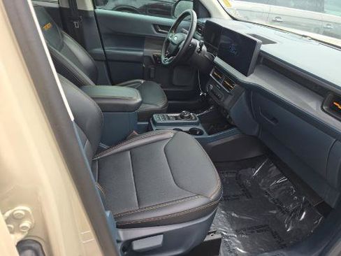 Used 2025 Ford Maverick Tremor AWD/4WD image 9
