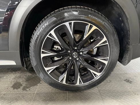 Used 2024 MAZDA CX-90 Plug-In Hybrid w/ Premium Pkg image 7