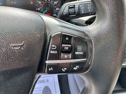 Used 2020 Ford Escape SE image 19