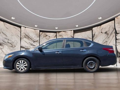 Used 2018 Nissan Altima 2.5 S w/ S Convenience Package FWD image 5