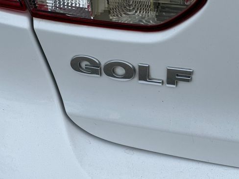 Used 2012 Volkswagen Golf 4-Door image 22