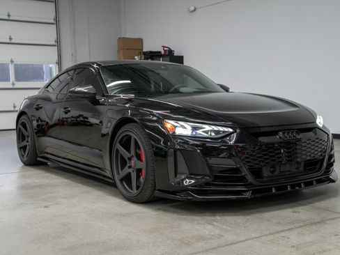 Used 2022 Audi RS e-tron GT w/ Year 1 Package AWD/4WD image 3