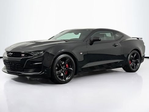 Used 2020 Chevrolet Camaro SS image 6