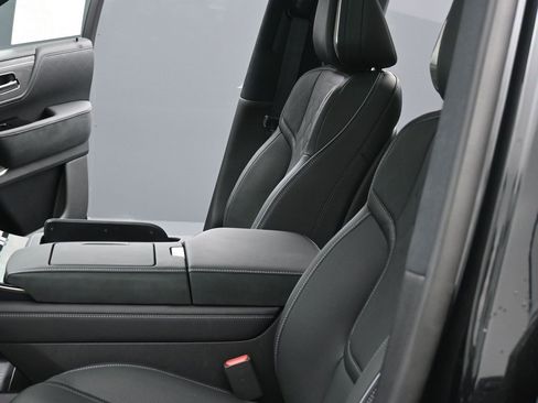 New 2026 INFINITI QX80 Autograph image 21