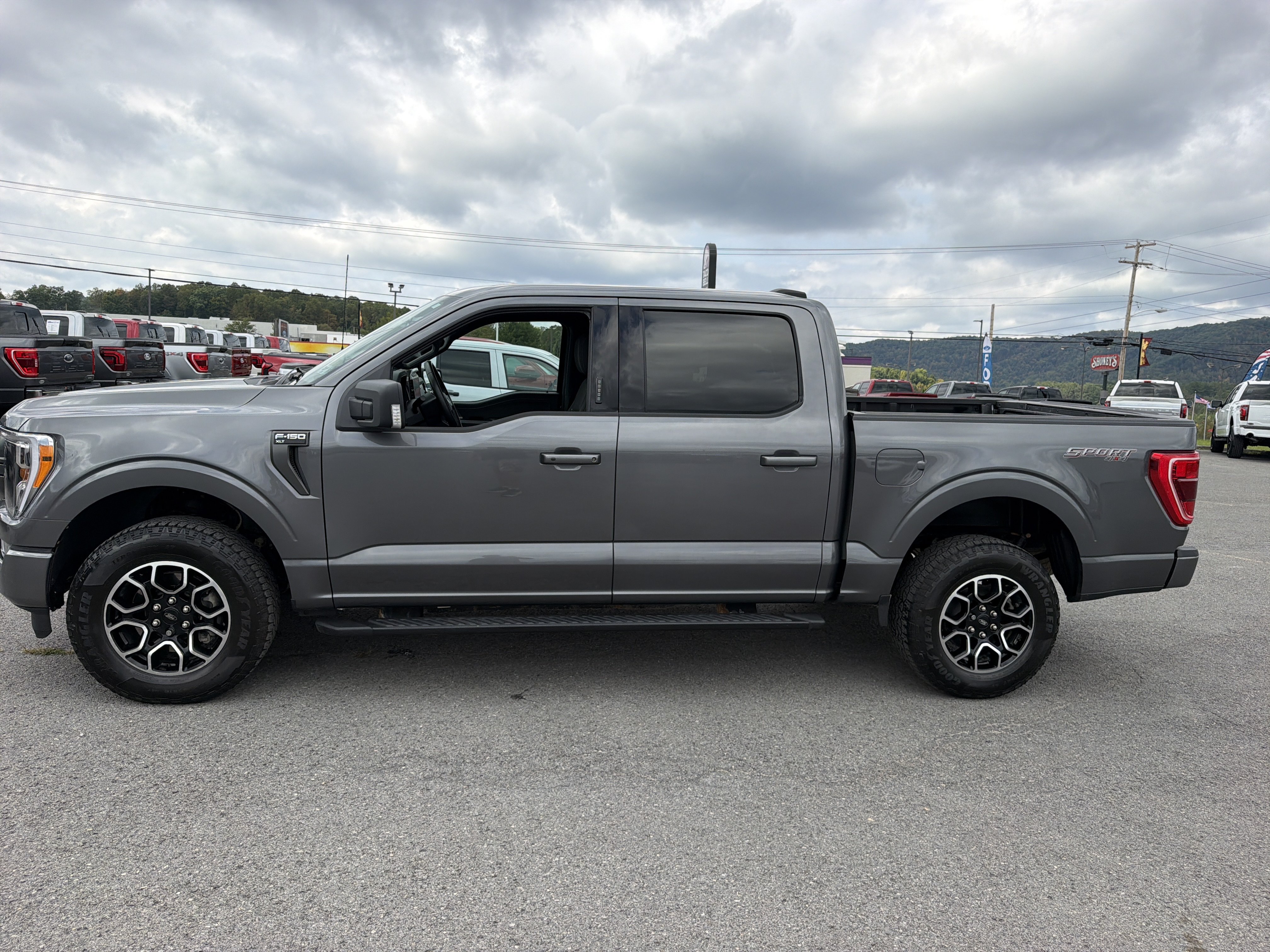Used 2023 Ford F150 XLT w/ Equipment Group 302A High AWD/4WD image 9