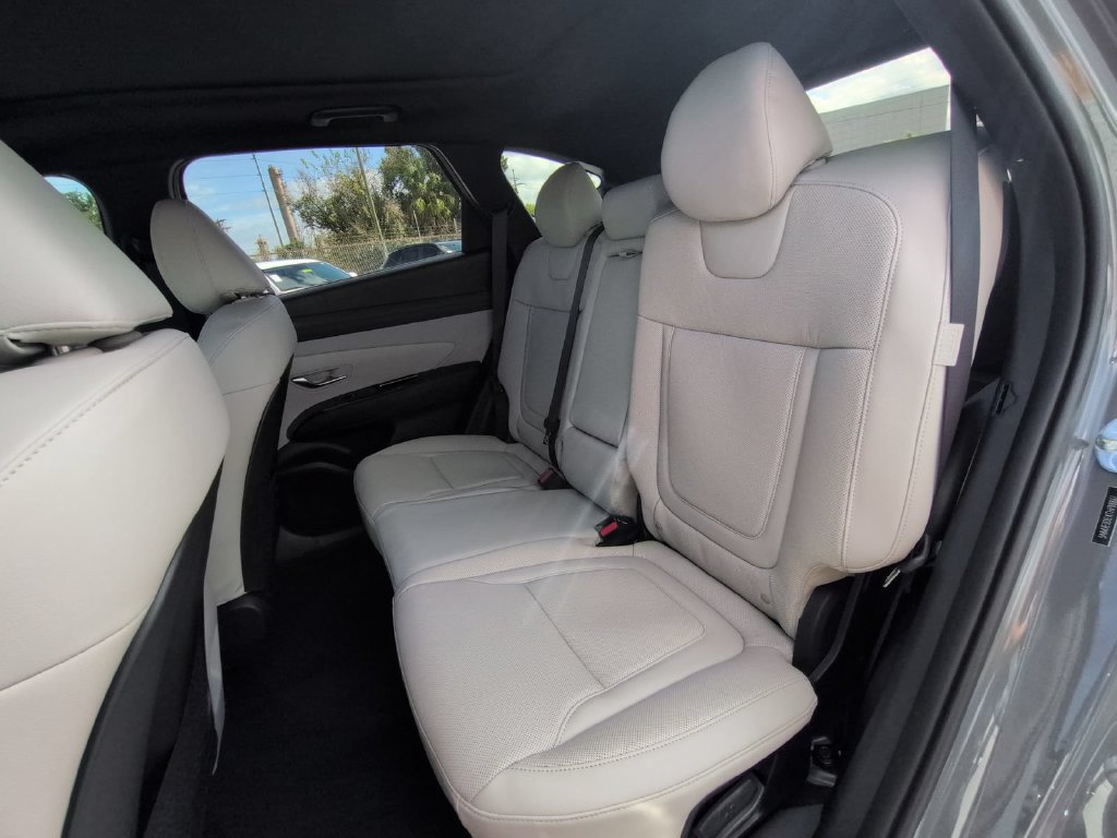 New 2026 Hyundai Tucson Limited FWD image 19