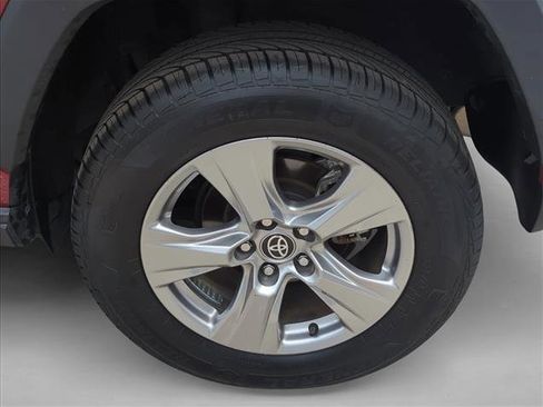 Certified 2023 Toyota RAV4 XLE w/ Convenience Package FWD image 9
