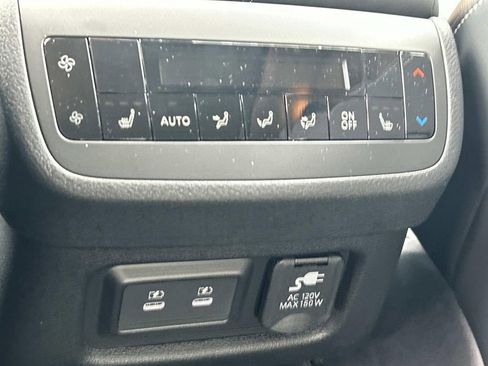 New 2026 Nissan Pathfinder Platinum w/ Lighting Package AWD/4WD image 22