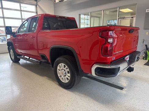Used 2025 Chevrolet Silverado 2500 LT w/ All Star Edition AWD/4WD image 6
