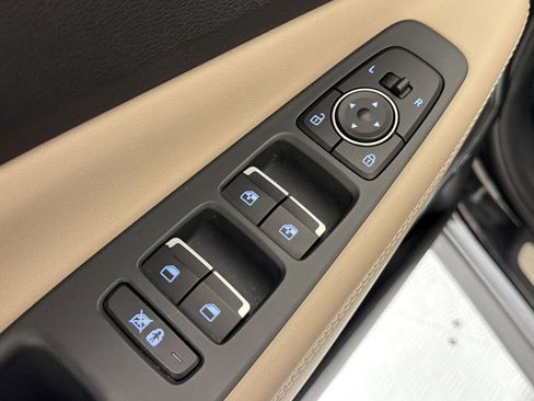 Used 2020 Hyundai Santa Fe Limited FWD image 23