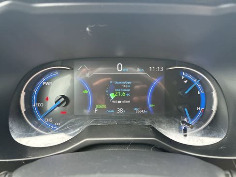 Used 2020 Toyota RAV4 Limited image 9