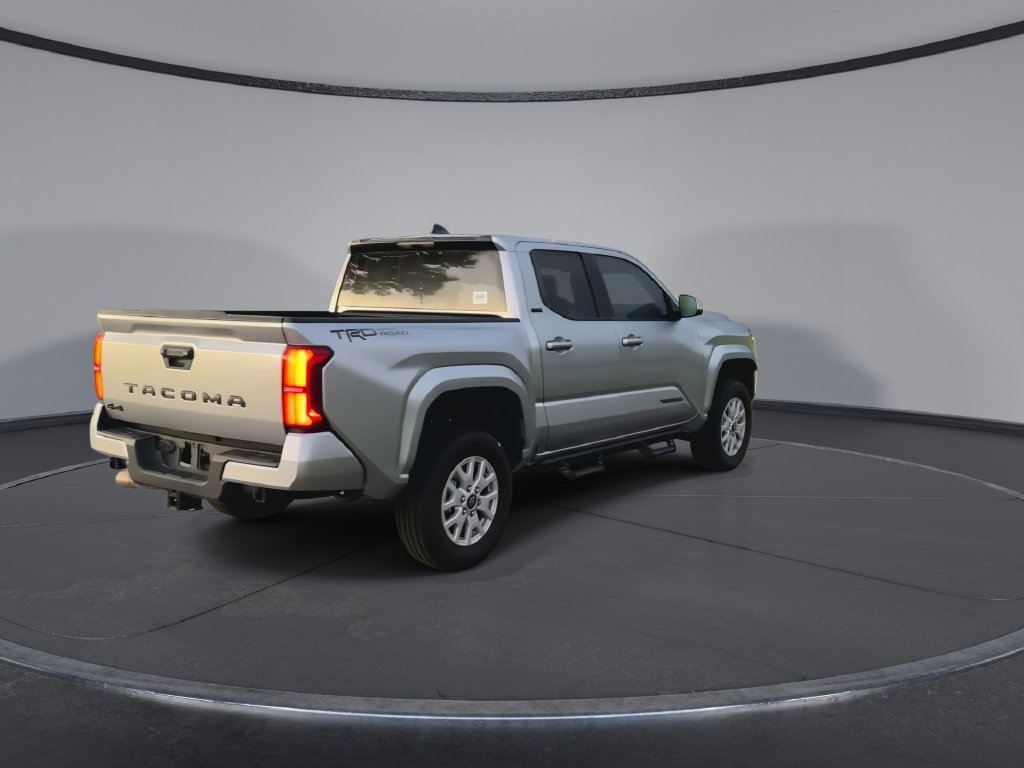 Used 2024 Toyota Tacoma SR5 AWD/4WD image 8