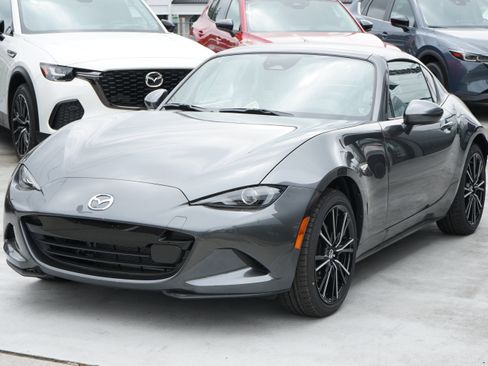 New 2025 MAZDA MX-5 Miata RF Grand Touring image 7