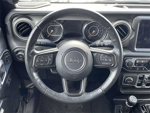 Used 2021 Jeep Wrangler Unlimited Willys image 12