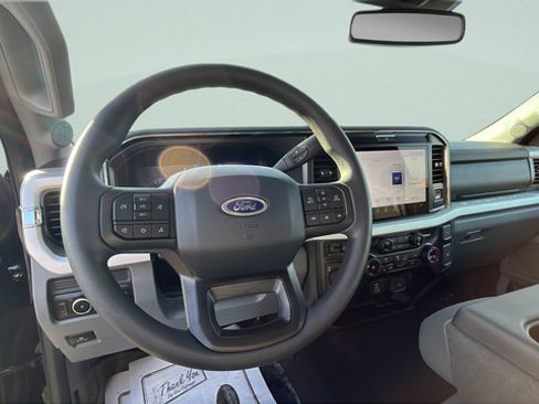 New 2026 Ford F350 XLT w/ XLT Premium Package AWD/4WD image 13