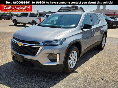 Used 2023 Chevrolet Traverse LS