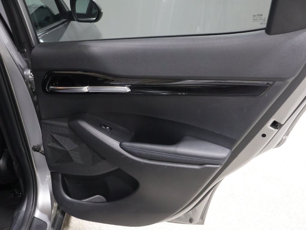 Used 2021 Kia Seltos S AWD/4WD image 21