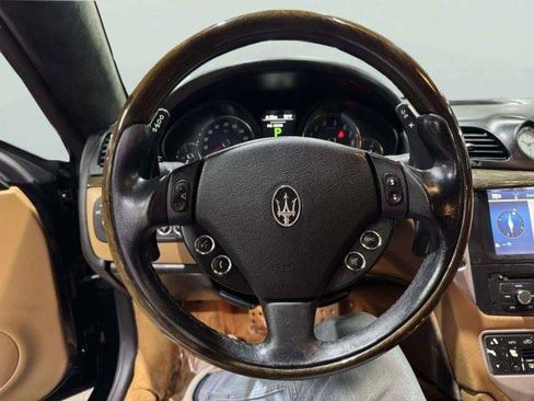 Used 2011 Maserati GranTurismo S RWD image 24