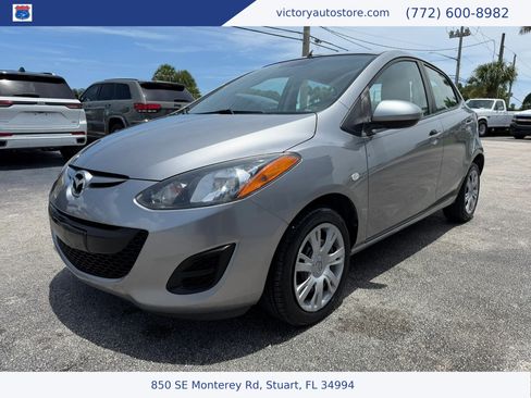 Used 2012 MAZDA MAZDA2 Sport FWD image 7