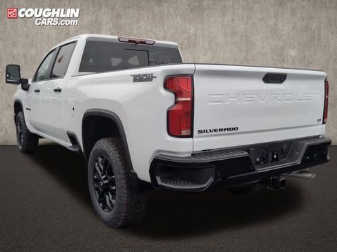 Used 2026 Chevrolet Silverado 2500 LT w/ Trail Boss Package image 6
