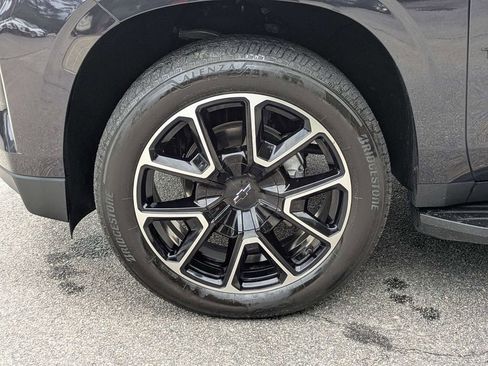 Used 2024 Chevrolet Tahoe RST w/ Luxury Package RWD image 12