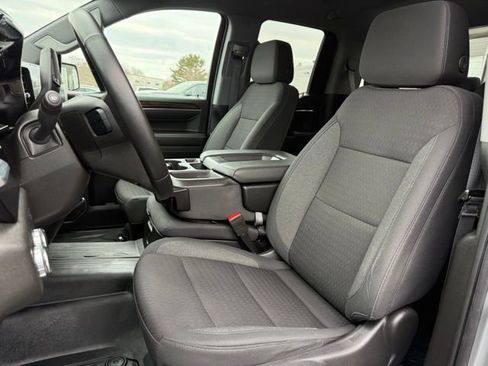 Used 2023 GMC Sierra 1500 SLE image 15