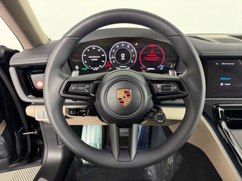 New 2026 Porsche Panamera RWD image 27