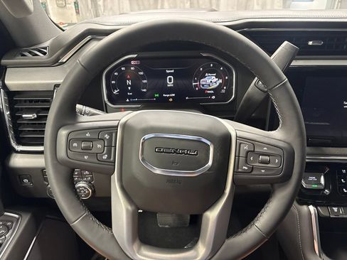 New 2026 GMC Sierra 2500 Denali w/ Denali Reserve Package AWD/4WD image 15