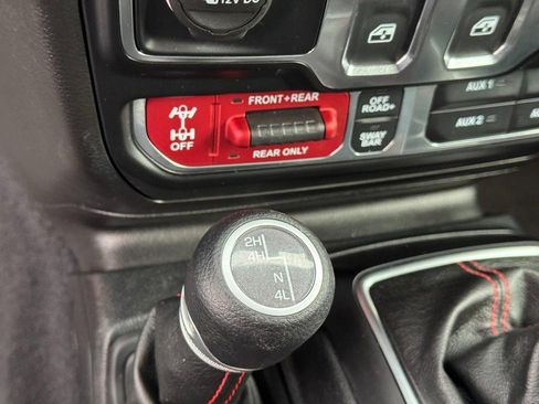 Used 2021 Jeep Wrangler Rubicon image 21