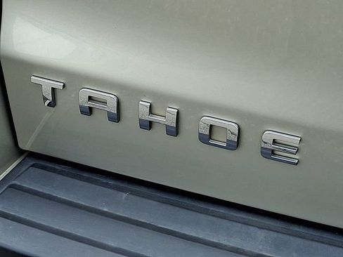 Used 2017 Chevrolet Tahoe LT AWD/4WD image 25