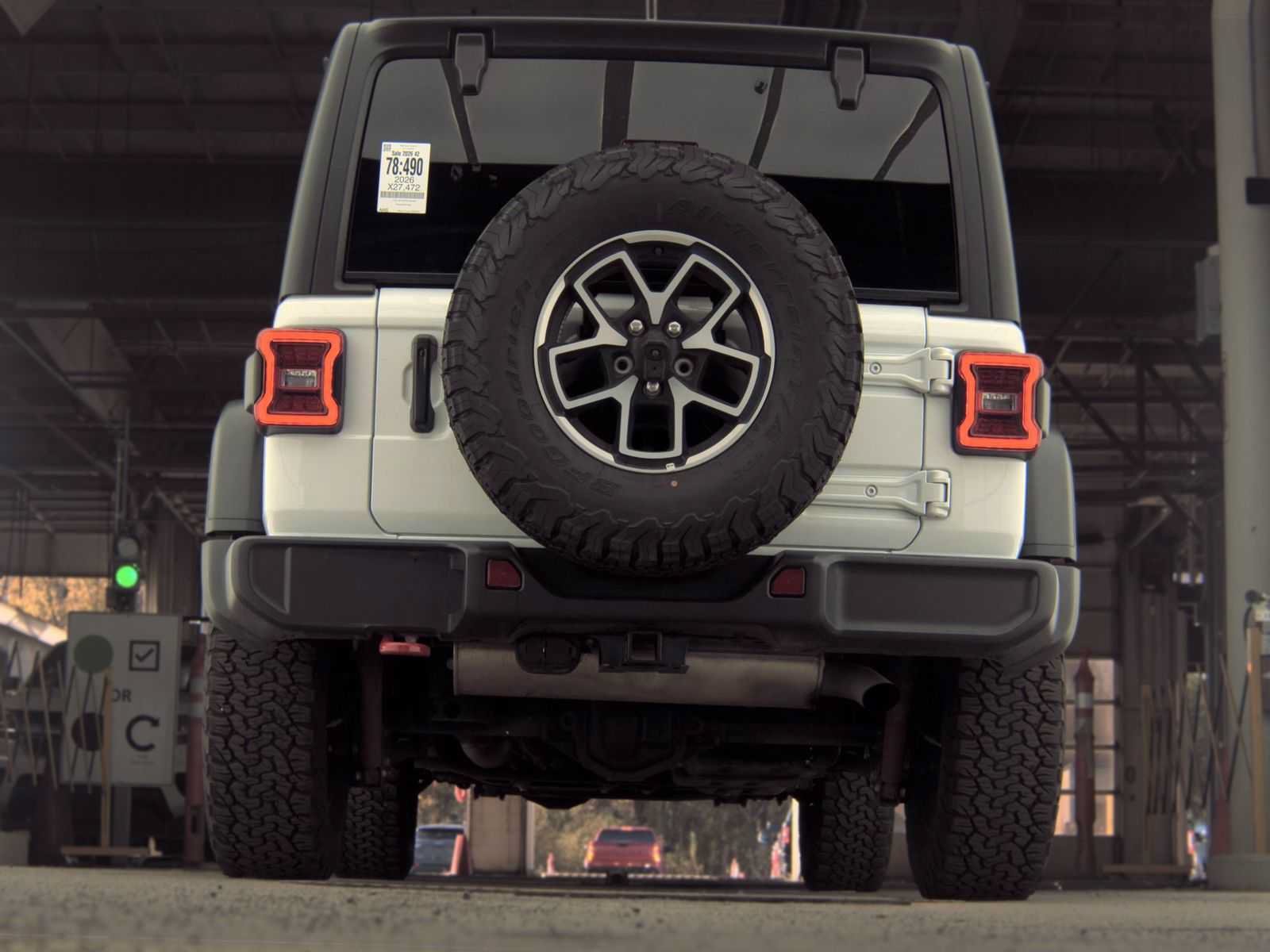 Used 2026 Jeep Wrangler Unlimited Rubicon AWD/4WD image 9