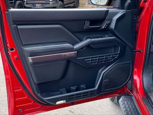 Used 2025 Toyota 4Runner TRD Off-Road Premium w/ Tow Technology Package image 21