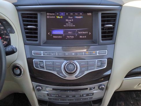 Used 2019 INFINITI QX60 Luxe w/ Essential Package image 18